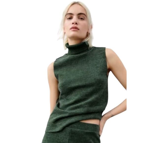 Zara Soft Green Turtleneck Sleeveless Sweater. Size Small. - Picture 1 of 7